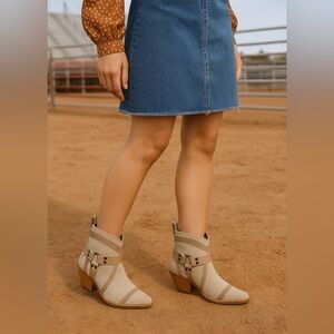 DINGO Cowboy / Cowgirl GUMMY BEAR HARNESS WESTERN FASHION BOOTIES Size 10